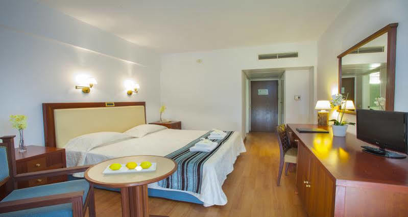 Florida Hotel 4* Agia Napa